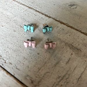 Pink and blue bow stud earrings